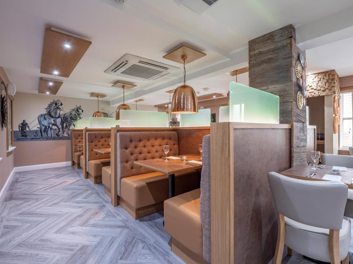 Blackbull Hotel Tarbolton エクステリア 写真