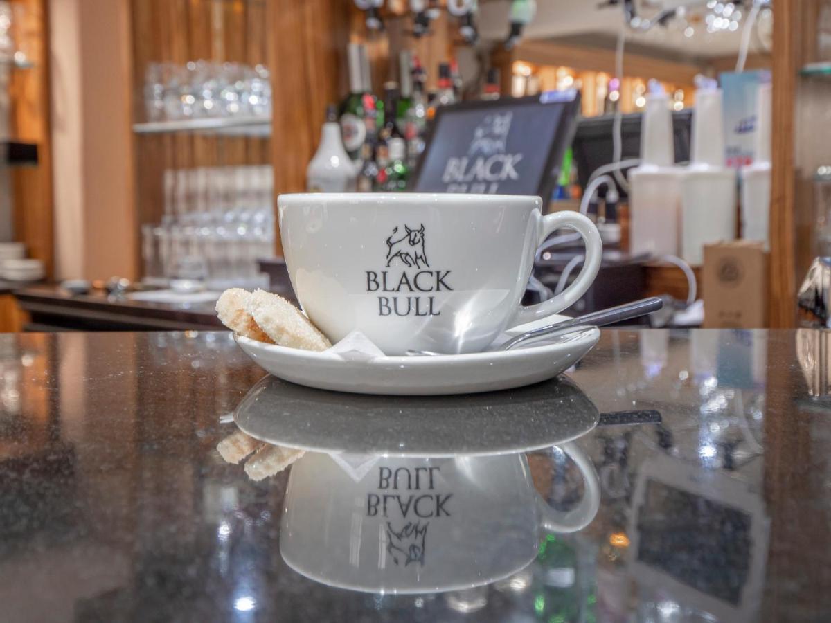 Blackbull Hotel Tarbolton エクステリア 写真