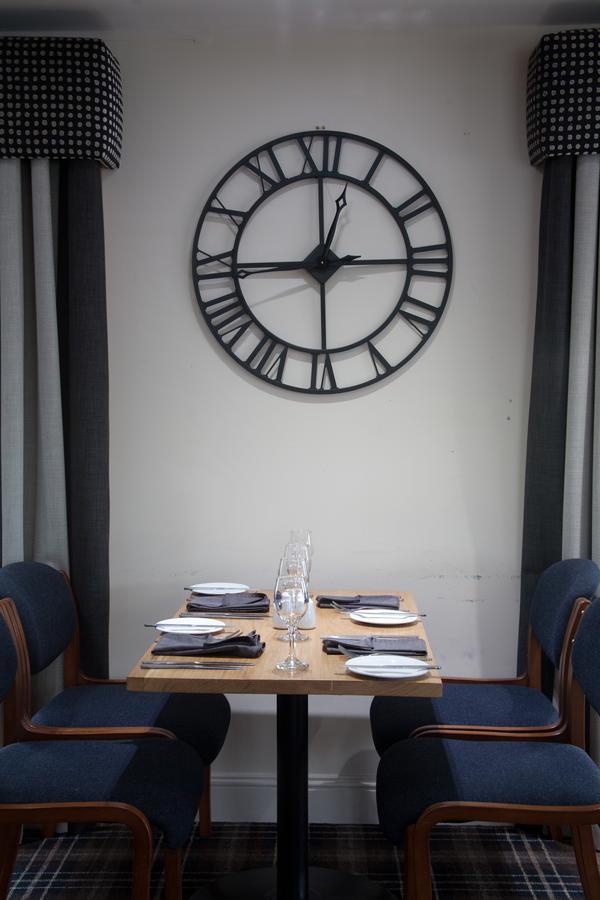 Blackbull Hotel Tarbolton エクステリア 写真